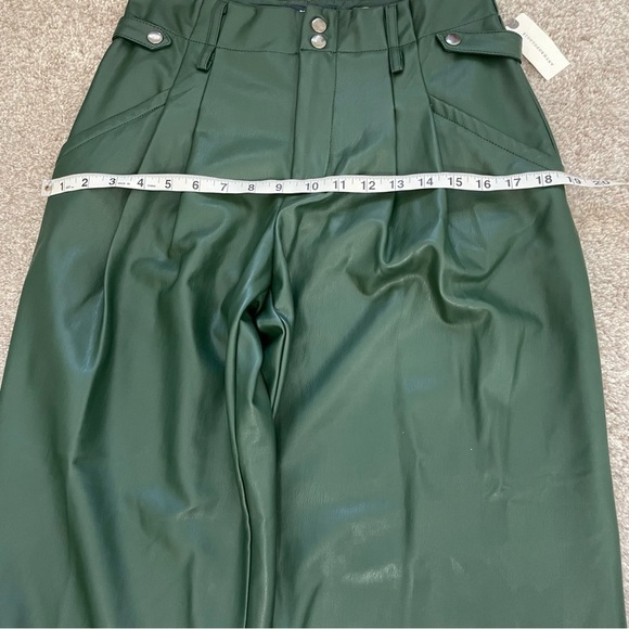 NWT Anthropologie Maeve Faux Leather Pleated Taper Pant Size 4 Dark Green - Picture 9 of 14
